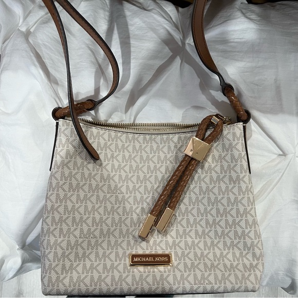 Michael Kors Bags Michael Kors Lexington Medium Brown Bag Poshmark